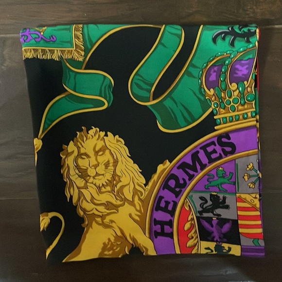 Hermes Paris silk scarf - Picture 4 of 5